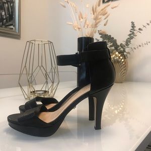 Leather Heels - Stockholm Design Group - Size 39